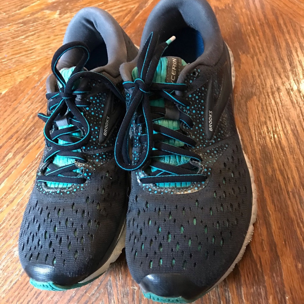 Excellent Brooks Grey & Tiel Running Shoe! - Picture 4 of 11